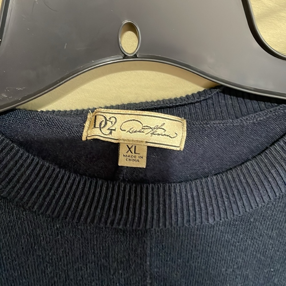 Navy sweater with shark tail on one side - Picture 4 of 7